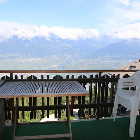 Appartement In With A Hilltop View Veysonnaz