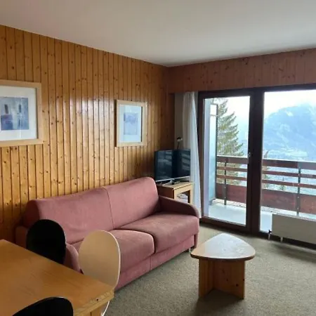 Appartement In With A Hilltop View Veysonnaz