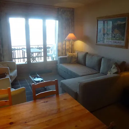 Appartement In With A Hilltop View *